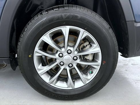 Certified 2021 Jeep Cherokee Latitude Lux AWD/4WD image 22