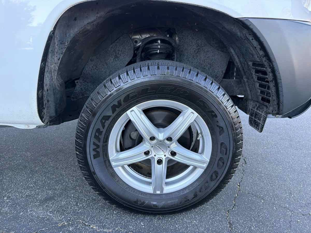 Used 2013 Toyota Tacoma 2WD Regular Cab image 35