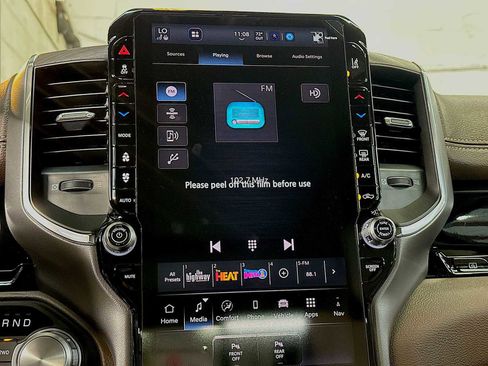 New 2026 RAM 1500 Laramie AWD/4WD image 12