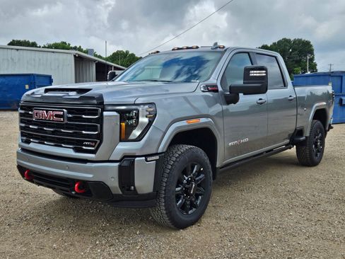 New 2026 GMC Sierra 2500 AT4 w/ AT4 Premium Plus Package AWD/4WD image 9