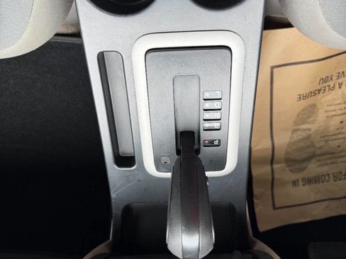 Used 2011 Ford Escape XLS w/ 101A Rapid Spec Order Code image 21