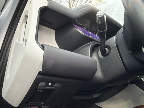 Used 2020 Land Rover Defender 110 S image 34