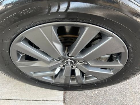 Certified 2024 Nissan Pathfinder S AWD/4WD image 37