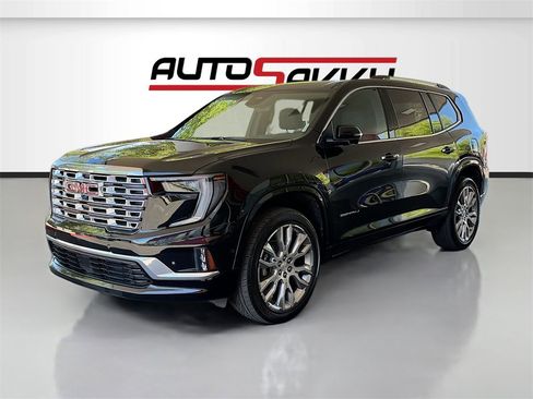 Used 2024 GMC Acadia Denali w/ Super Cruise Package image 3