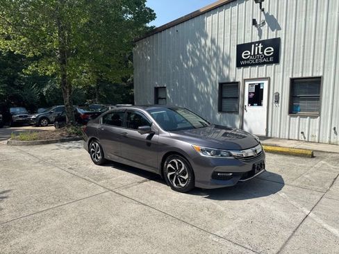 Used 2016 Honda Accord EX-L image 7