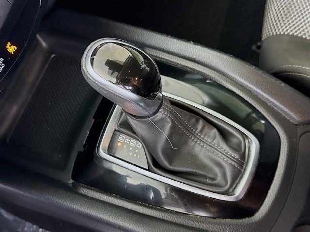 Used 2021 Nissan Rogue Sport SV AWD/4WD image 19