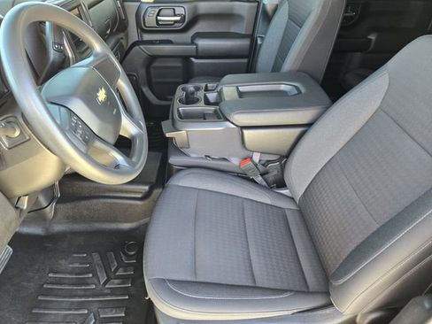 Used 2024 Chevrolet Silverado 2500 Custom w/ Custom Value Package image 14