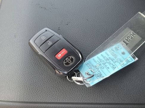 New 2025 Toyota Tacoma TRD Off-Road image 37