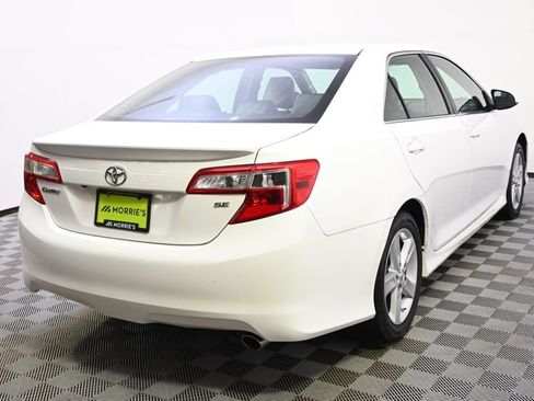 Used 2014 Toyota Camry SE w/ Fleet Convenience Package FWD image 6