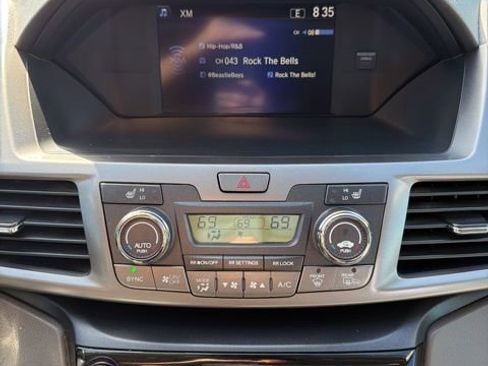 Used 2016 Honda Odyssey EX-L image 15