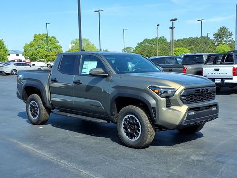 New 2026 Toyota Tacoma TRD Off-Road AWD/4WD image 1
