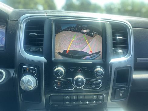Used 2014 RAM 1500 Limited RWD image 22