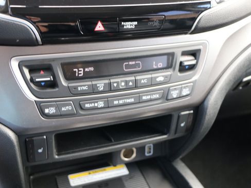 Used 2022 Honda Pilot Special Edition image 25