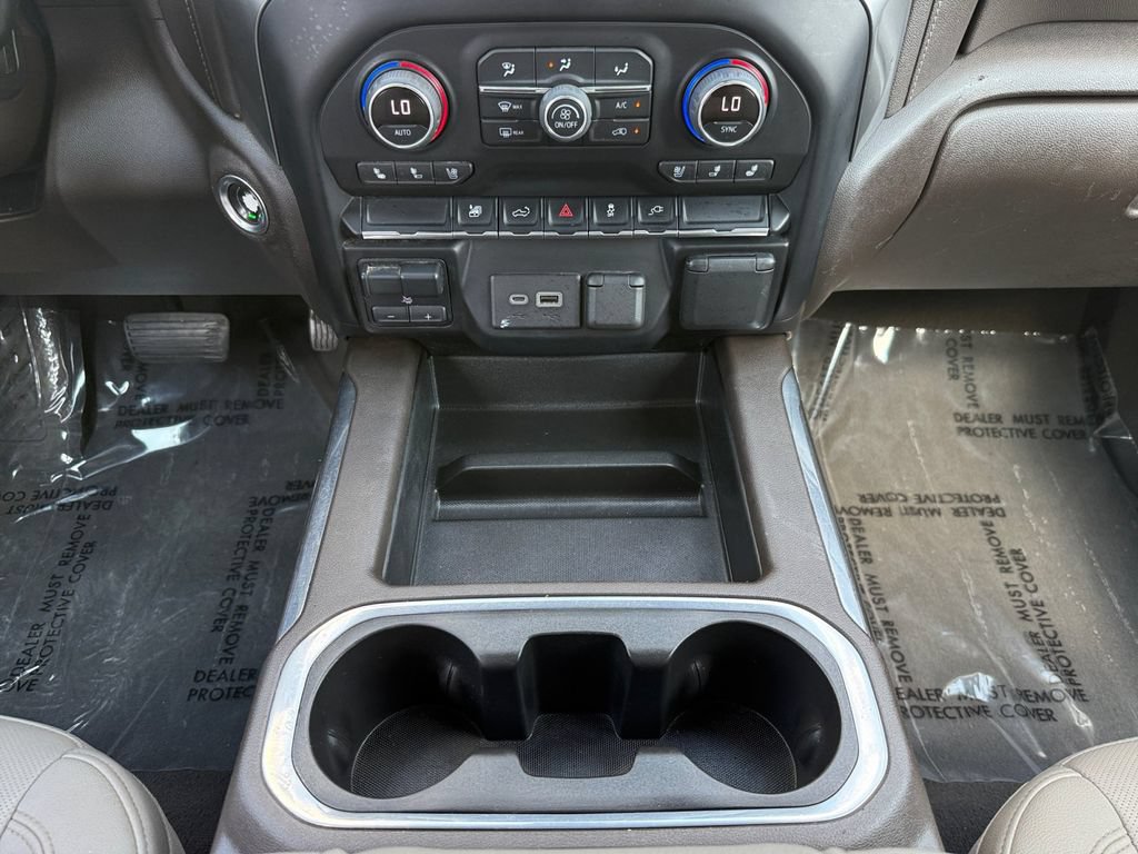 Used 2022 Chevrolet Silverado 2500 LTZ w/ LTZ Convenience Package AWD/4WD image 15