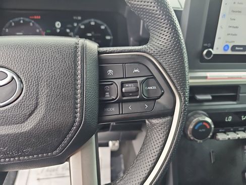 Used 2024 Toyota Tacoma TRD Sport image 21