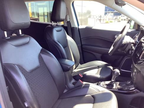 Used 2021 Jeep Compass Latitude w/ Sun and Sound Group AWD/4WD image 37