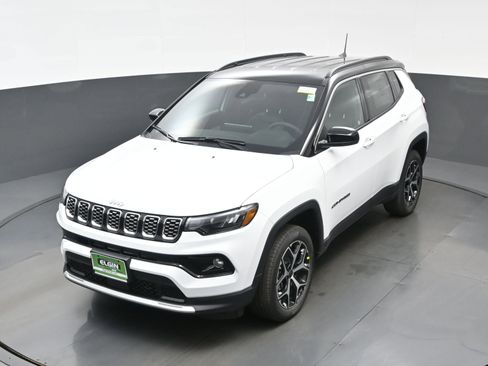 New 2026 Jeep Compass Limited image 18