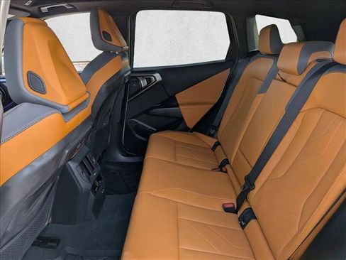 Used 2026 BMW X3 xDrive30 w/ Premium Package image 16