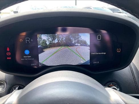 Used 2023 McLaren GT RWD image 27