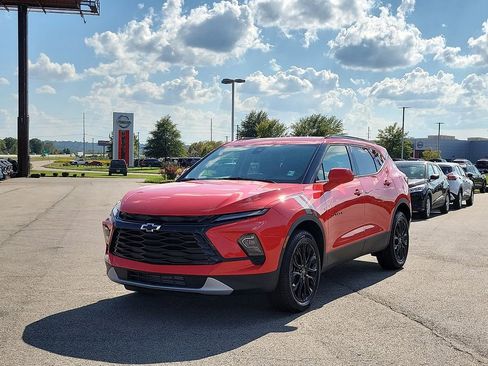 New 2025 Chevrolet Blazer LT w/ LPO, Black Sport Package AWD/4WD image 2