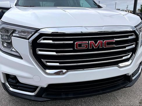 Used 2024 GMC Terrain SLT AWD/4WD image 38