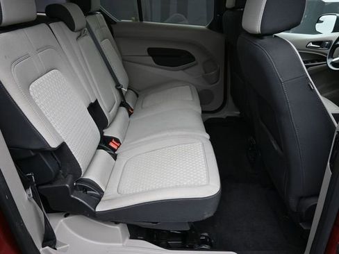 Used 2021 Ford Transit Connect XLT image 33