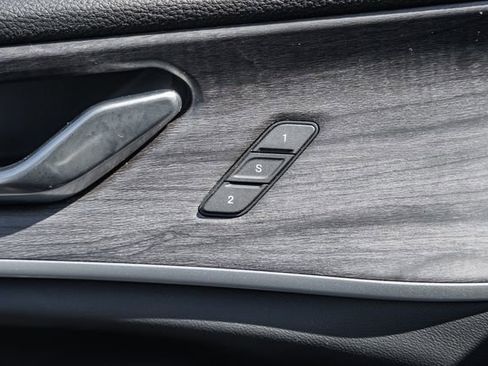 Used 2022 Jeep Grand Cherokee Limited 4xe image 47