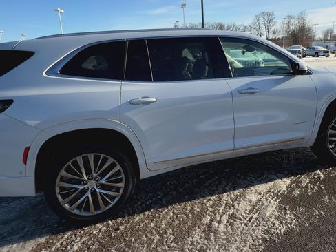 New 2026 Buick Enclave Avenir w/ Super Cruise Package image 9