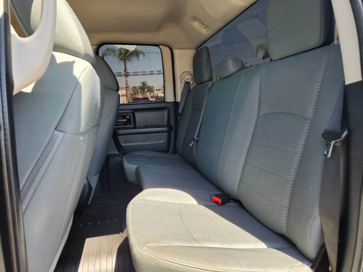 Used 2014 RAM 1500 Express RWD image 35
