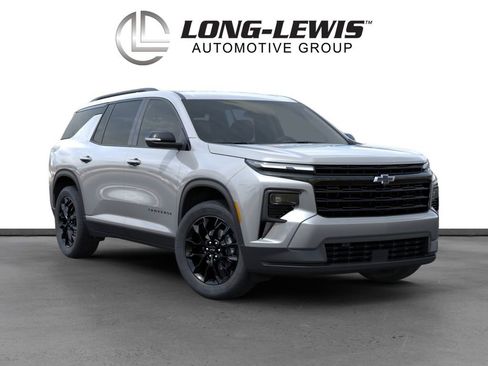 New 2026 Chevrolet Traverse LT w/ Midnight/Sport Edition FWD image 7