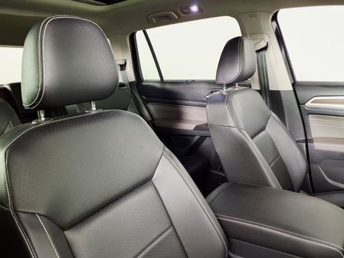 Used 2023 Volkswagen Atlas SEL image 10