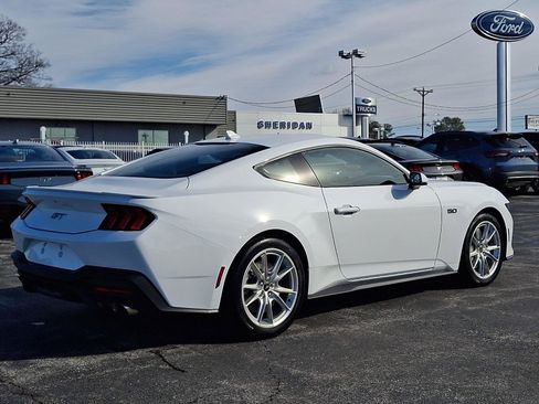 Certified 2025 Ford Mustang GT Premium image 6