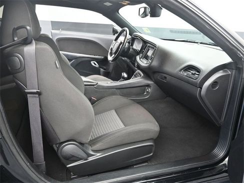 Used 2020 Dodge Challenger R/T w/ Blacktop Package image 10