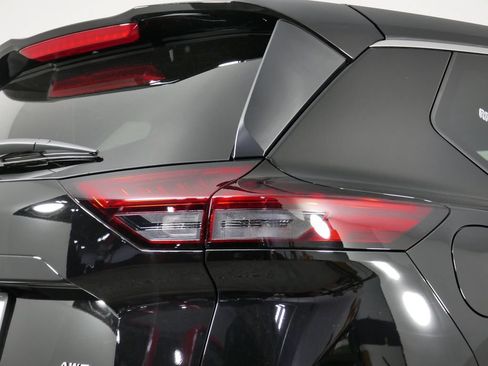 New 2026 Nissan Rogue SV AWD/4WD image 13