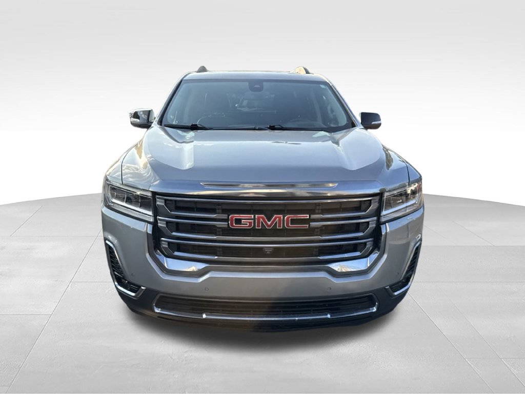 Used 2023 GMC Acadia AT4 w/ Technology Package AWD/4WD image 2