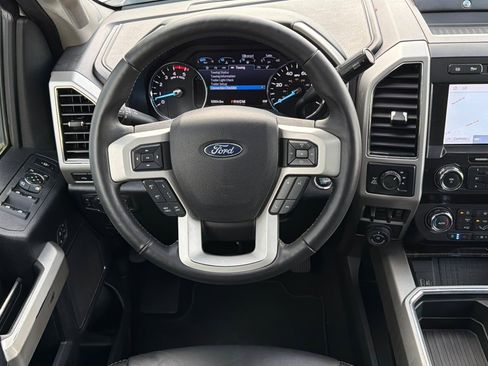 Used 2020 Ford F350 Lariat w/ Lariat Ultimate Package image 13