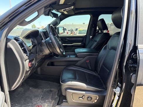 Used 2022 RAM 1500 Limited AWD/4WD image 2