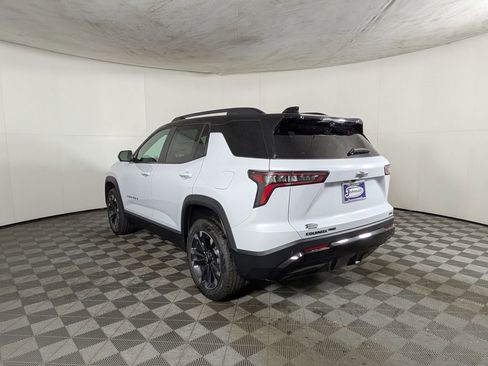 New 2026 Chevrolet Equinox RS w/ Convenience Package III AWD/4WD image 4