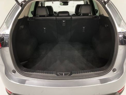Used 2017 MAZDA CX-5 Touring w/ Preferred Equipment Package image 11
