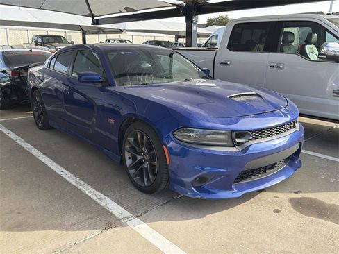 Used 2020 Dodge Charger Scat Pack w/ Plus Group image 2