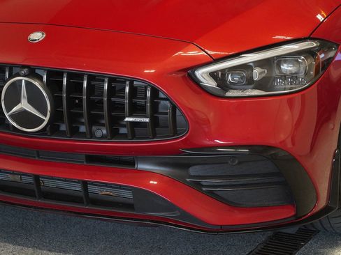 Used 2025 Mercedes-Benz C 43 AMG 4MATIC Sedan image 6