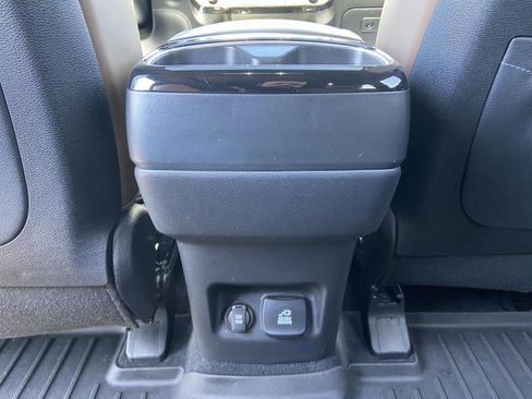Used 2021 Kia Telluride SX w/ SX Prestige Package AWD/4WD image 18