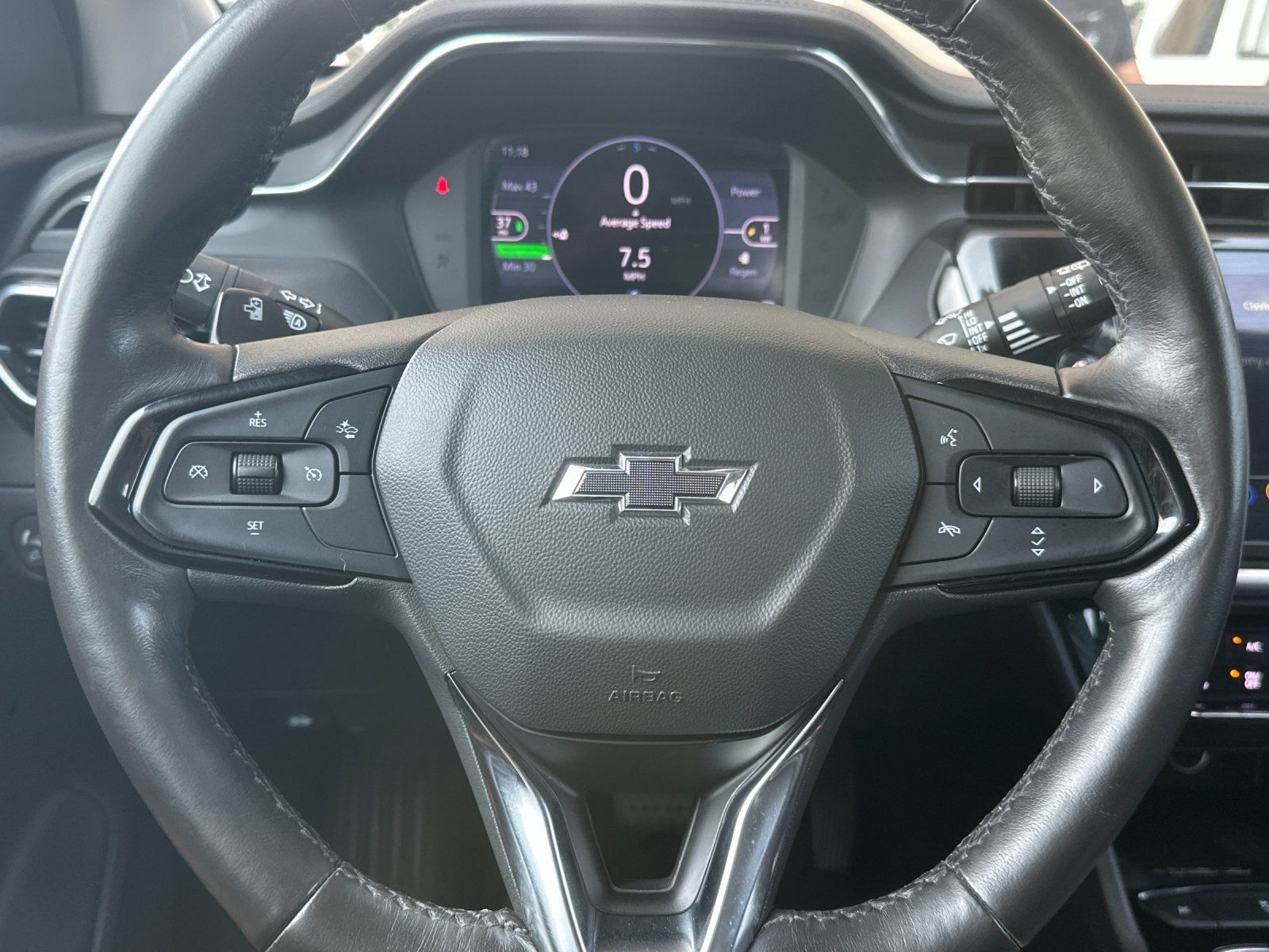 Used 2023 Chevrolet Bolt EUV LT w/ Comfort Package FWD image 23