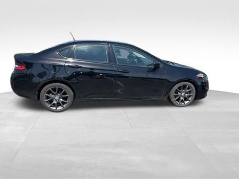 Used 2016 Dodge Dart SE w/ Convenience Group FWD image 8