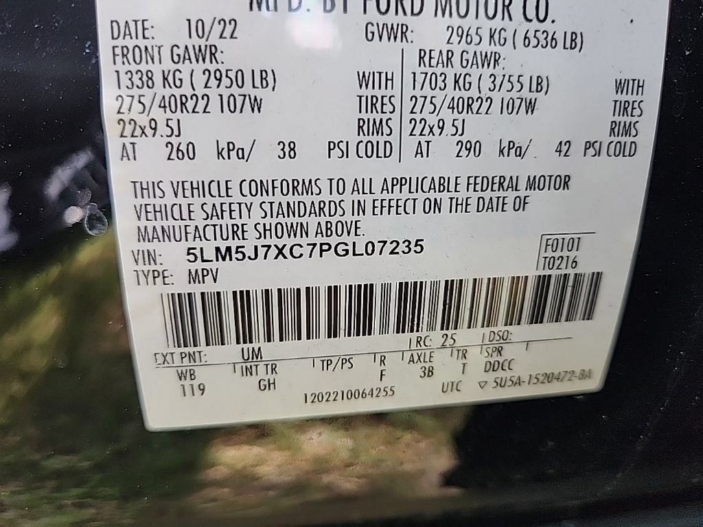 Used 2023 Lincoln Aviator Reserve w/ Equipment Group 201A AWD/4WD image 9