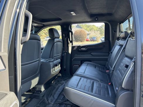 Used 2022 GMC Sierra 1500 AT4X image 46