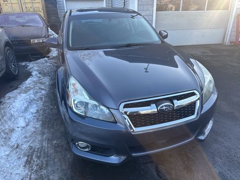 Used 2014 Subaru Legacy 3.6R Limited image 6