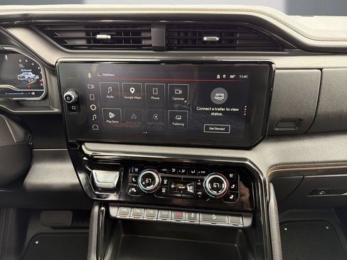 Used 2025 GMC Sierra 1500 AT4 w/ AT4 Premium Package AWD/4WD image 17