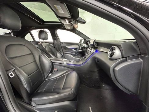 Used 2019 Mercedes-Benz C 300 Sedan image 8