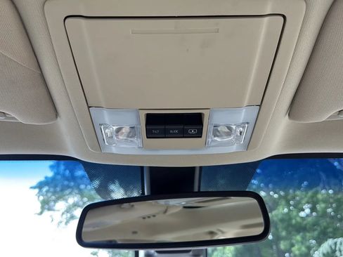 Used 2014 Lincoln MKS AWD w/ Equipment Group 101A image 36